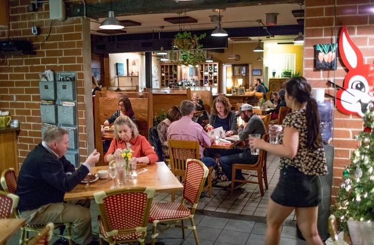 Image of the inside of Big City Bread Cafe